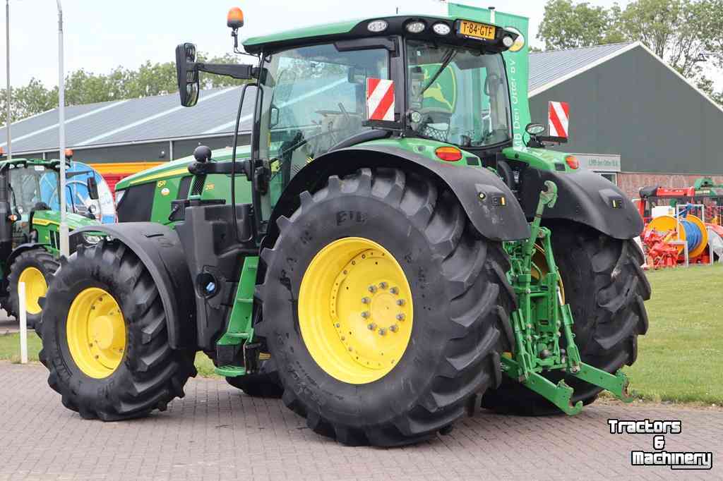 Tractor John Deere 6R 215