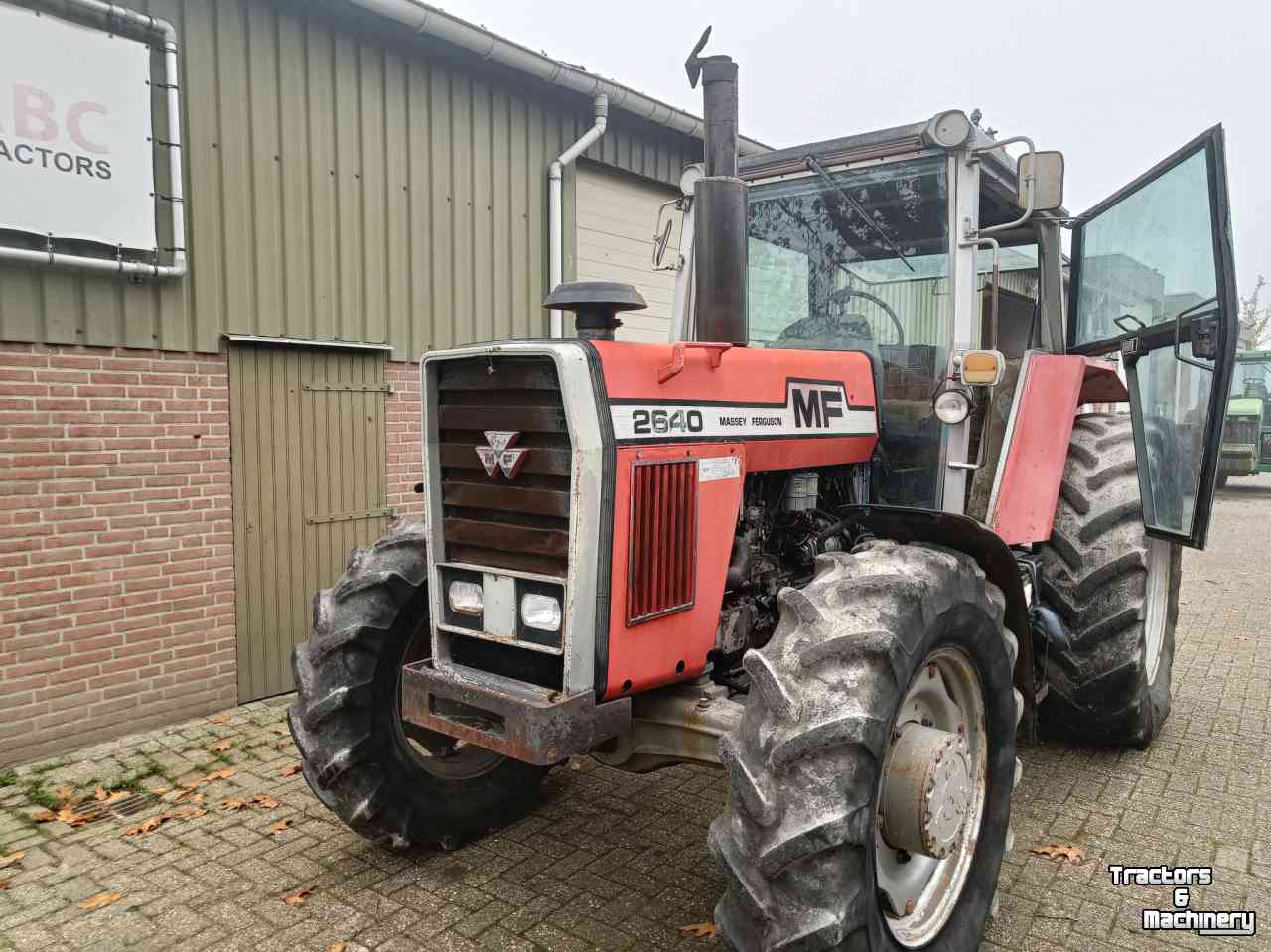 Tractor Massey Ferguson 2640