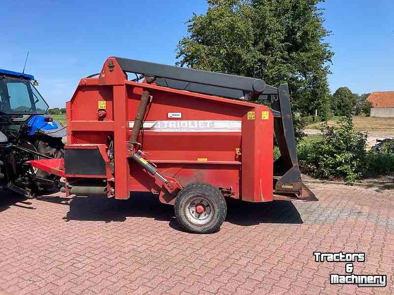 Silage grab-cutter wagon Trioliet UKW 5000