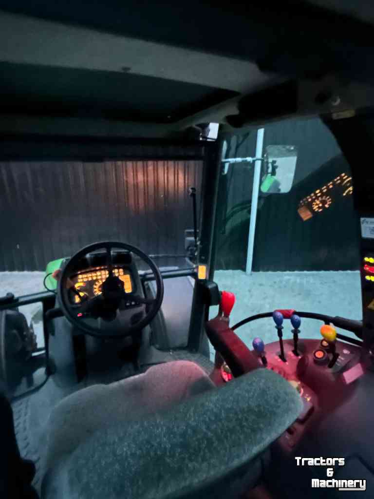 Tractor Deutz-Fahr Agrotron 120