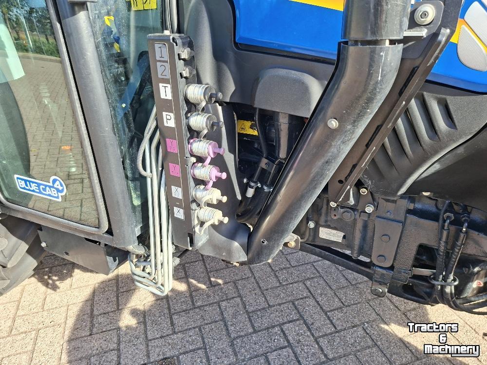 Small-track Tractor New Holland T4.110F
