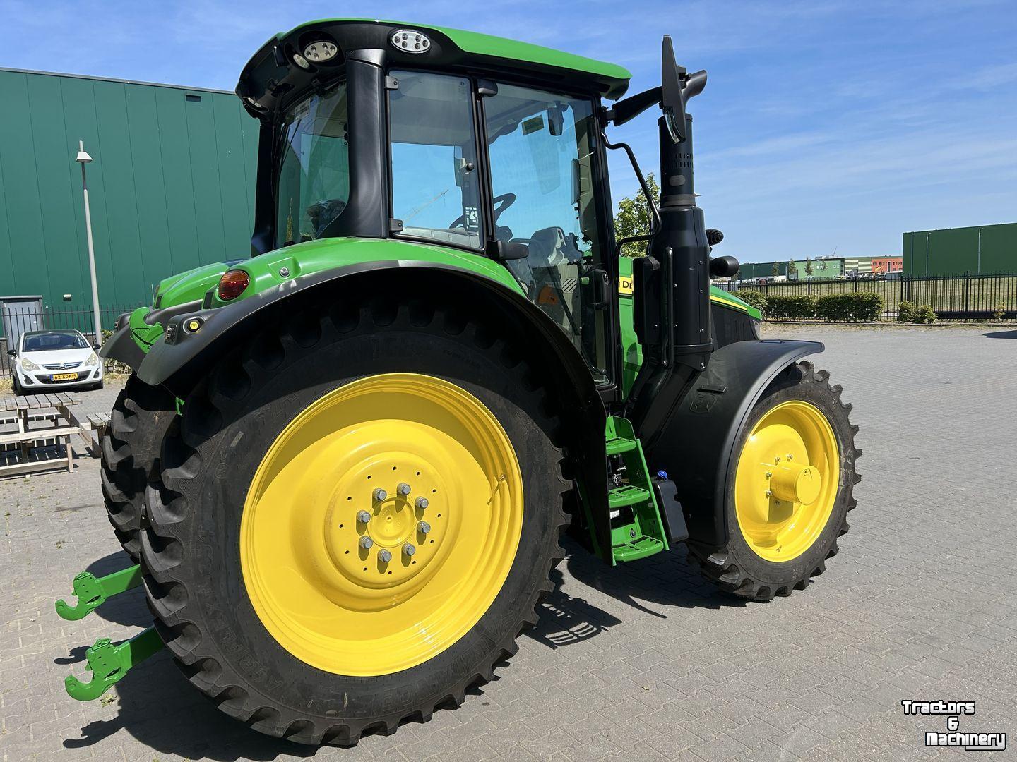 Tractor John Deere 6M 125