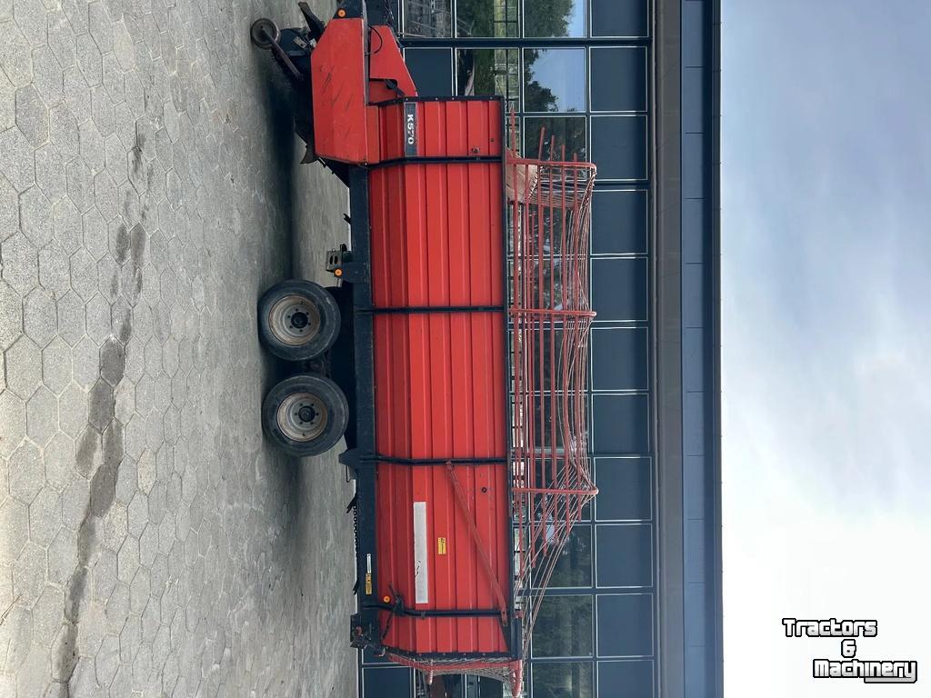 Corner-auger grain carts Deutz-Fahr K570