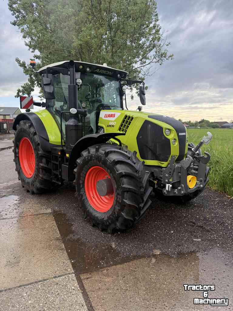 Tractor Claas ARION 660 CMATIC
