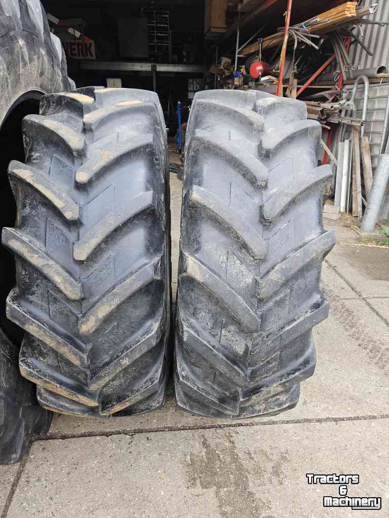Wheels, Tyres, Rims & Dual spacers Michelin 20.8R38 en 16.9R28 Agribib. 35 mm