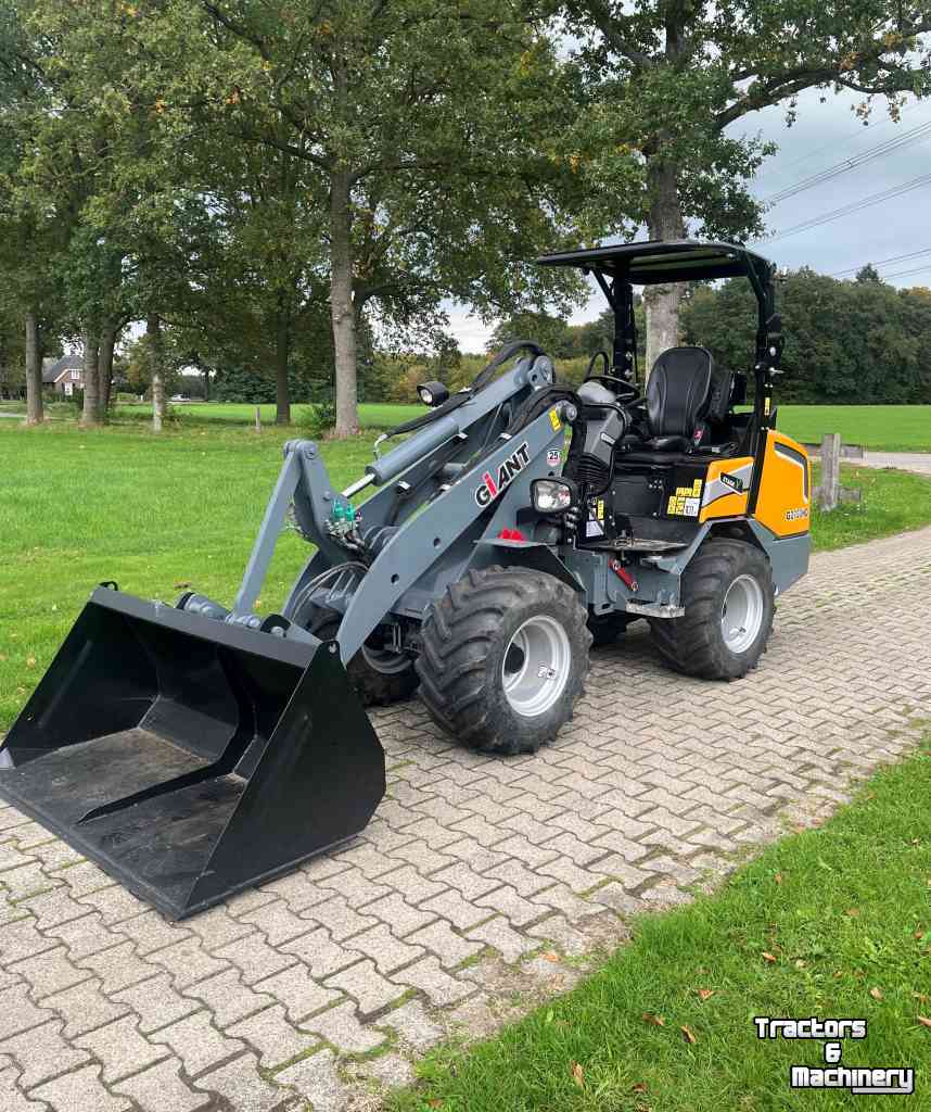 Wheelloader Giant 2700 HD