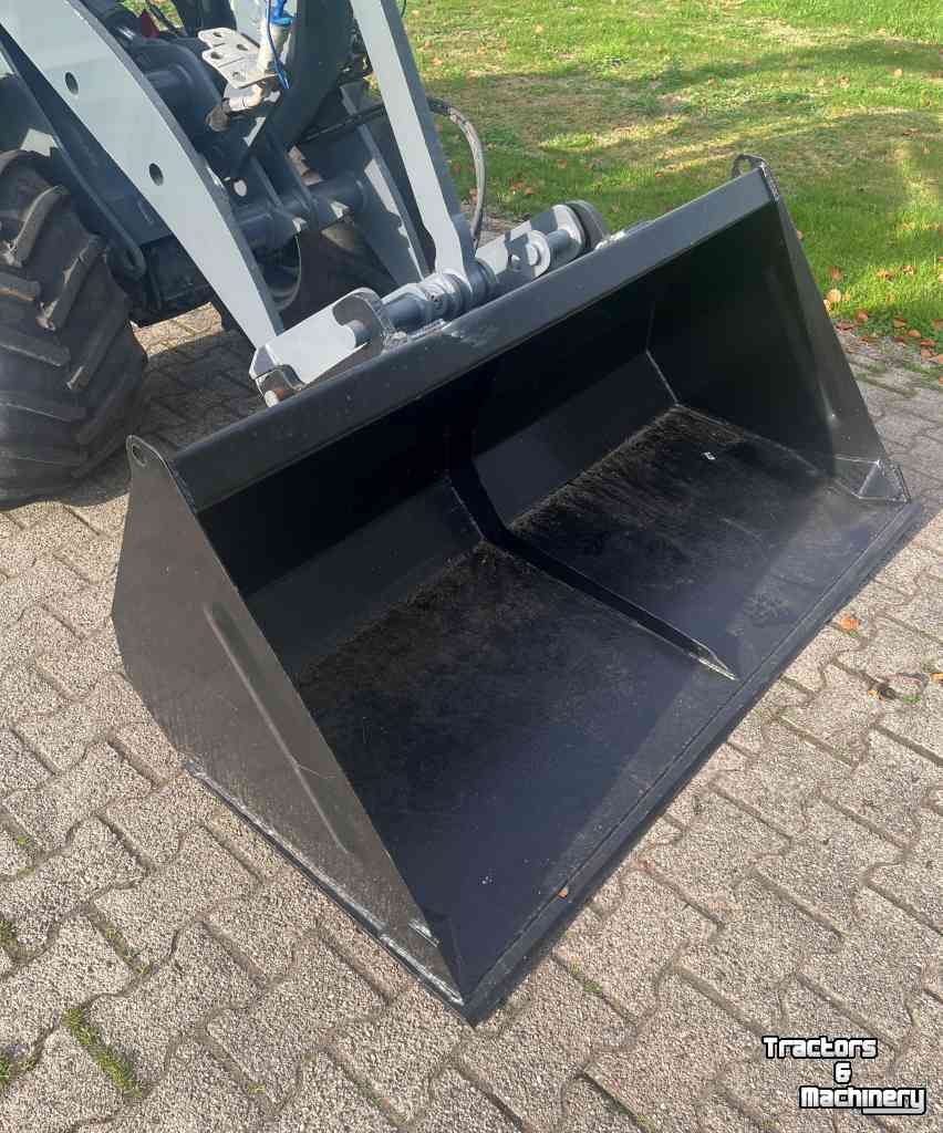 Wheelloader Giant 2700 HD
