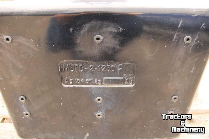 Frontweights  Frontgewicht Mufo-2 1250 kg  cat II