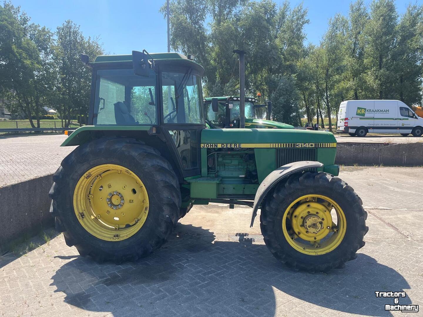 Tractor John Deere 3140