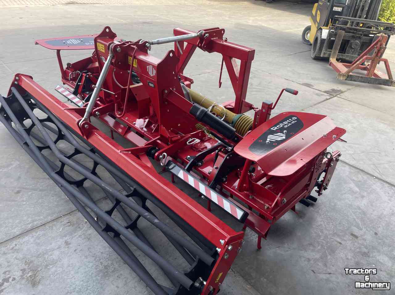 Rotary Harrow Tulip 302/25 front kopeg met v-rol voor en achter