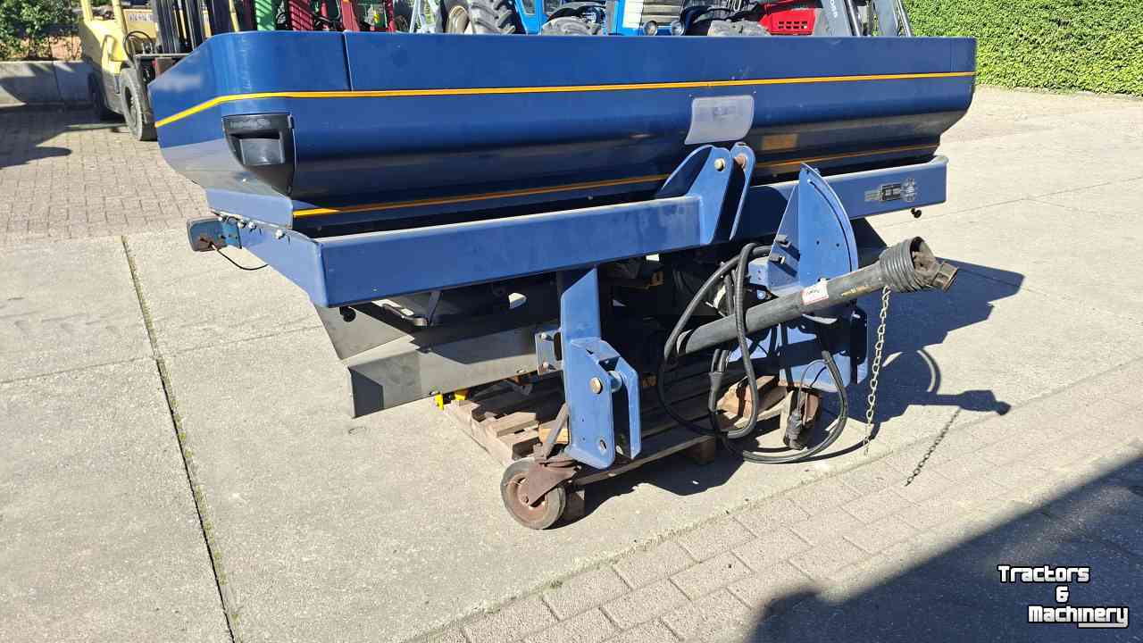 Fertilizer spreader Bogballe M2 BASE  Calibrator 2003 strooicomputer