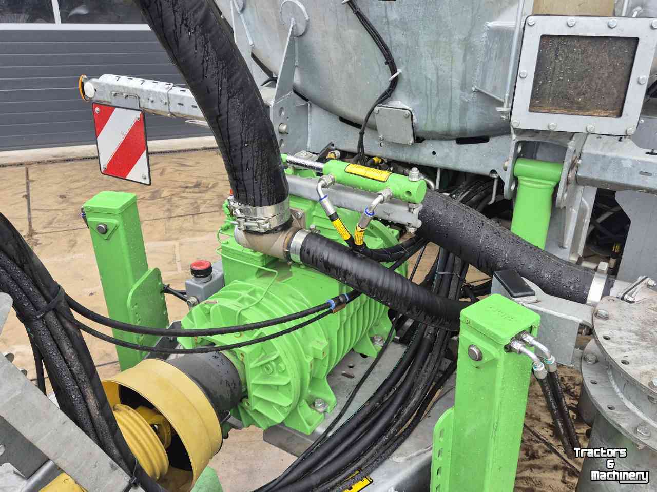 Slurry tank Joskin Volumetra 16.500