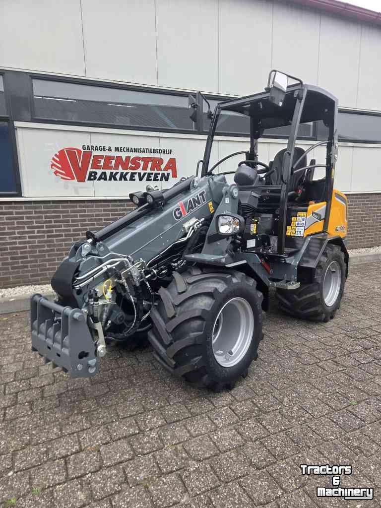 Wheelloader Giant G2700HD+ TELE -55877-