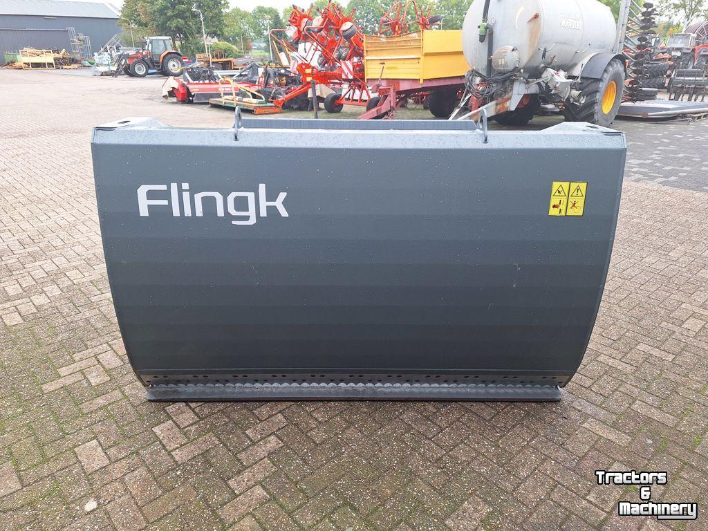 Silage-block distribution wagon Flingk KHXL 1722
