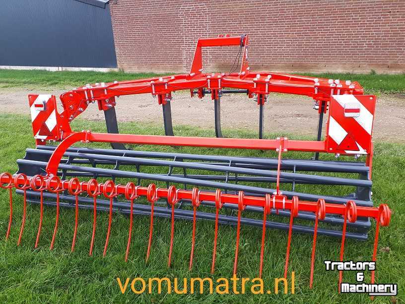 Deep subsoiler ADV Technik woeler diepwoeler met buizenrol
