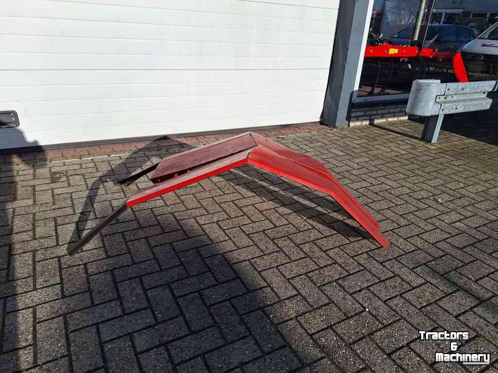 Used parts for tractors Massey Ferguson SPATBORDEN MF 3000-SERIE