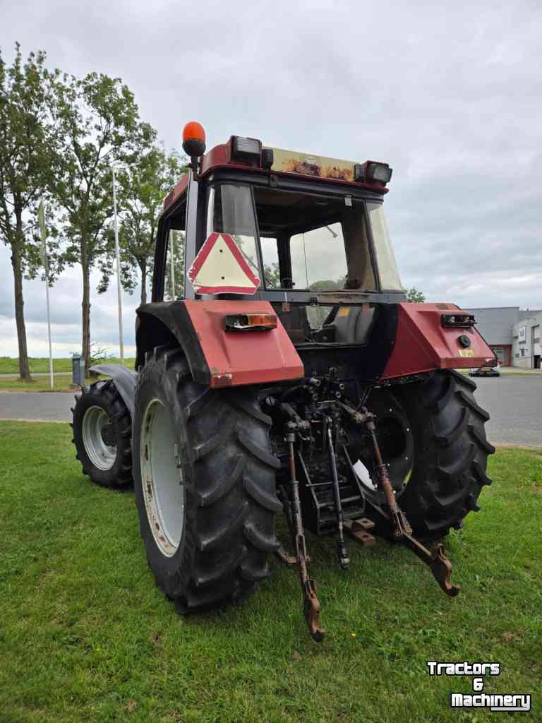 Tractor Case-IH 844XL