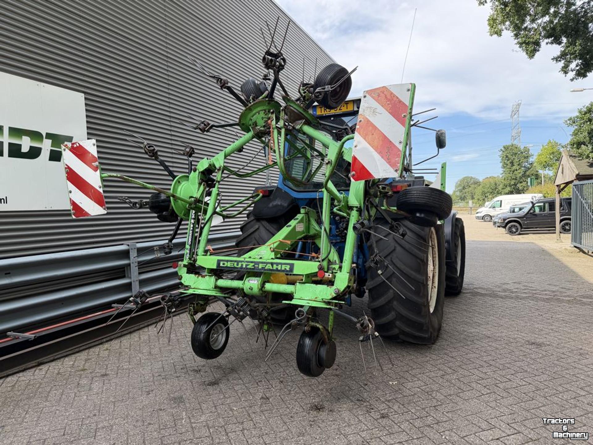 Tedder Deutz-Fahr Deutz-Fahr schudder