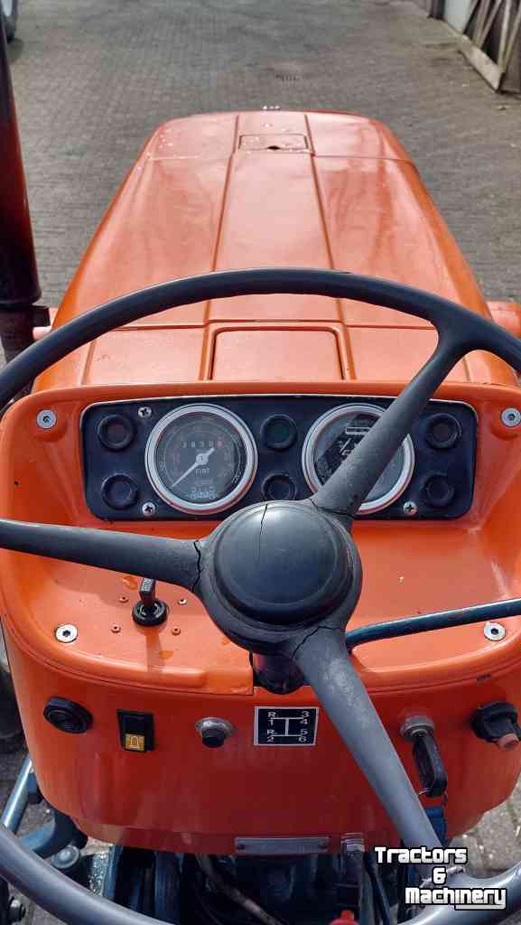 Tractors Fiat 750 H 2WD