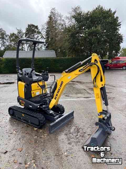Mini-Excavator New Holland E14D
