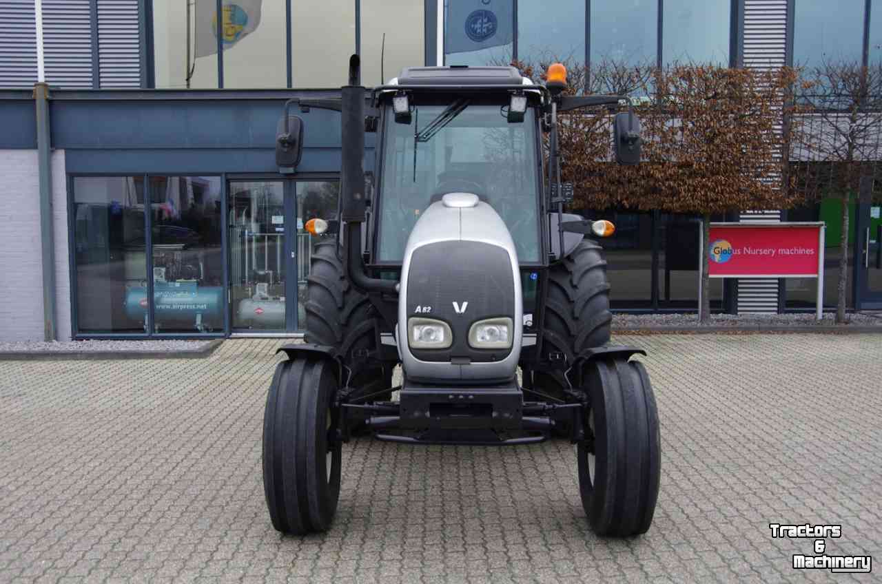 Tractors Valtra A82