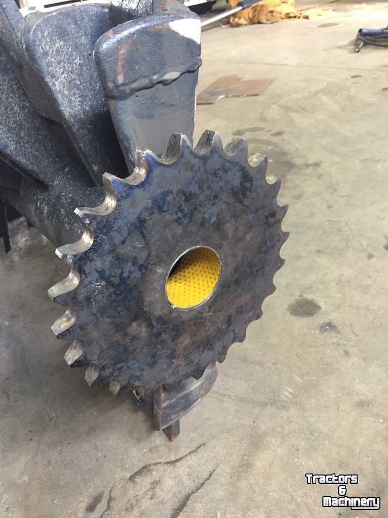 Ditch bank fraize Bos walkantfrees 80-15 grabenkantenfräse rotary cutter