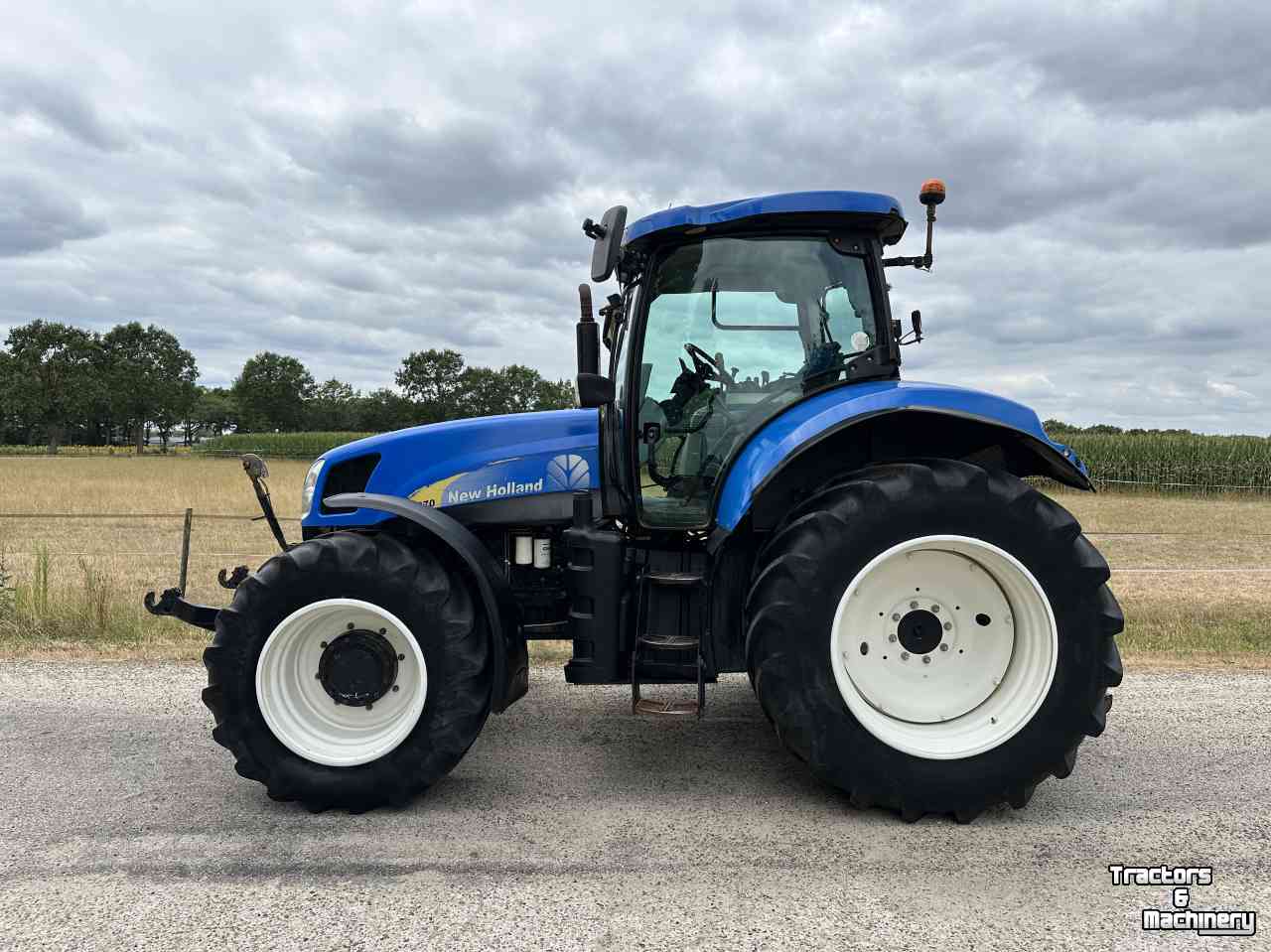 Tractor New Holland T6070