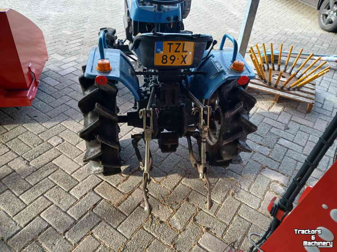 Horticultural Tractors Iseki TX 1210