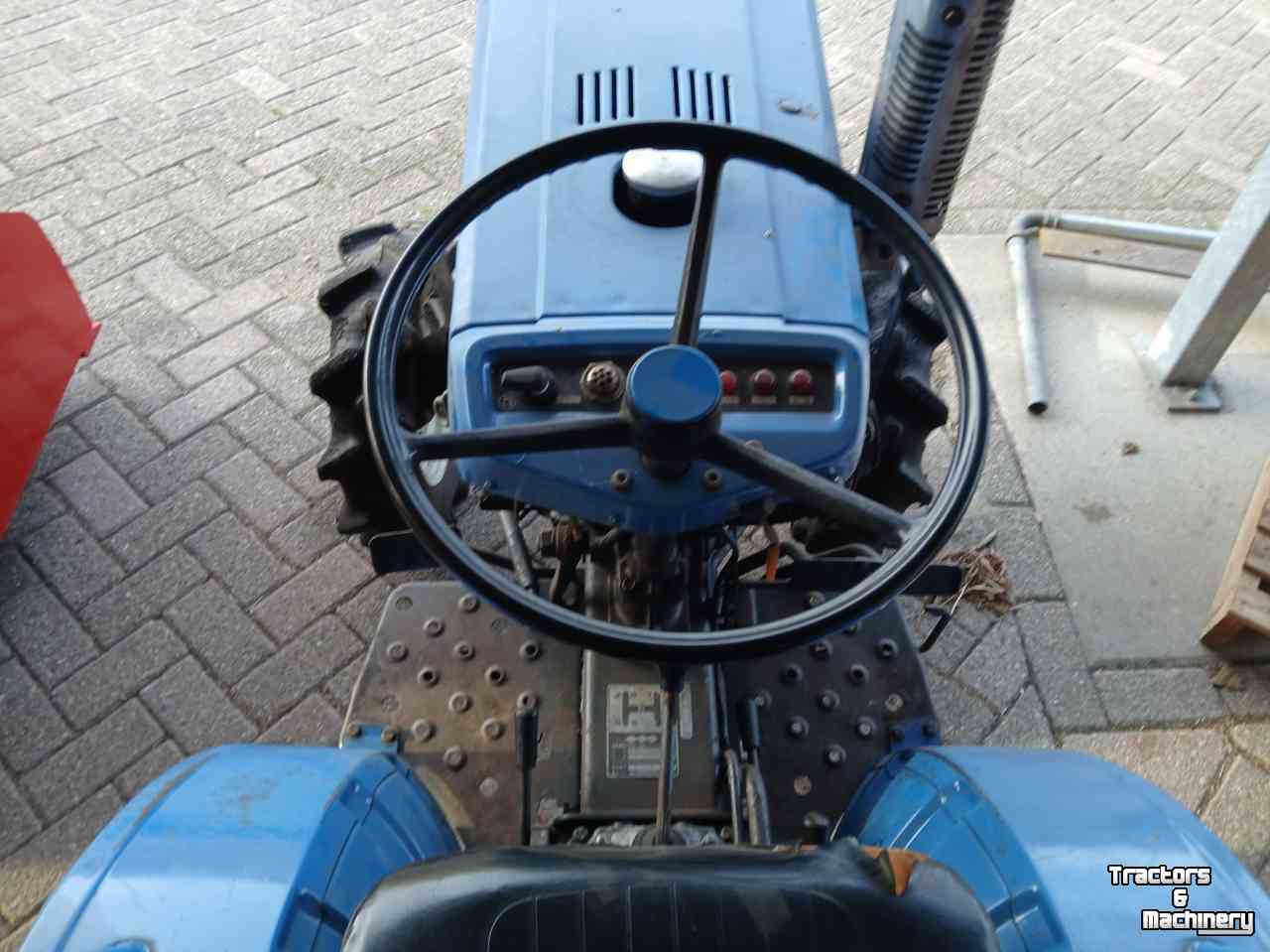 Horticultural Tractors Iseki TX 1210