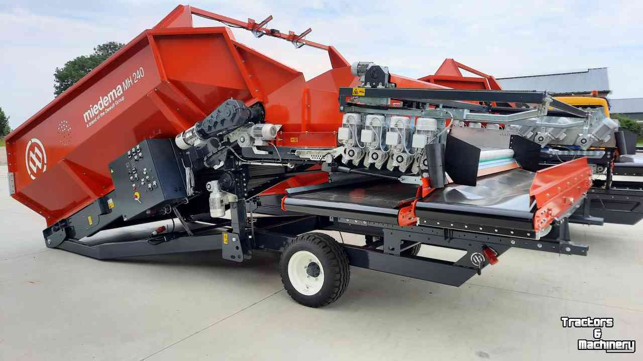 Receiving hopper Miedema MH 240 stortbunker