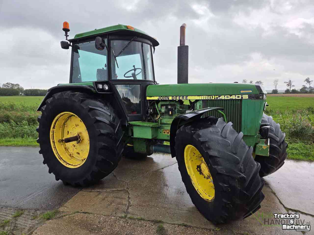 Tractor John Deere 4040
