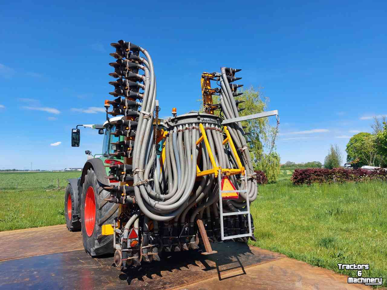 Grassland injector Veenhuis Euroject 300 840/48