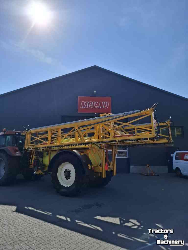 Fieldsprayer pull-type Dubex Mentor getrokken veldspuit