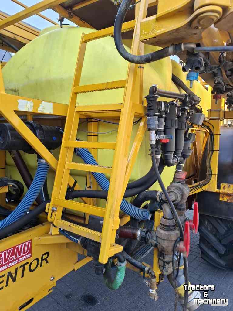 Fieldsprayer pull-type Dubex Mentor getrokken veldspuit