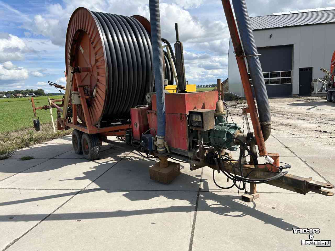 Irrigation hose reel Faber MPC 110-300 met Deutz moter