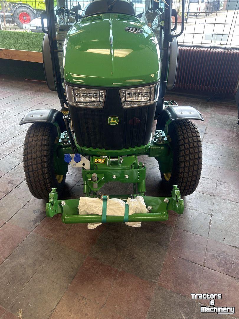 Small-track Tractor John Deere 3046R