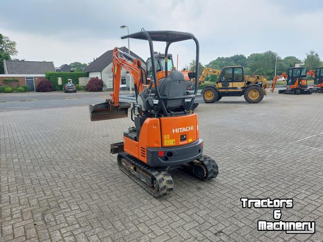 Excavator mobile Hitachi 19U