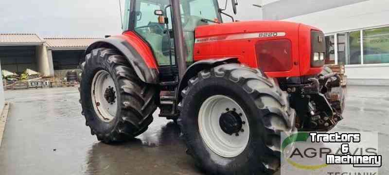 Tractors Massey Ferguson 8220-4