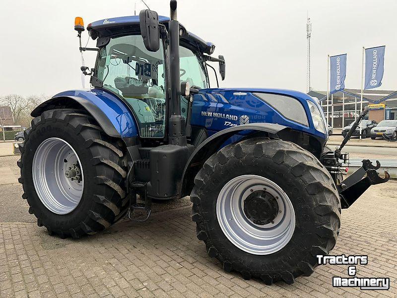 Tractor New Holland T 7.270 Blue Power