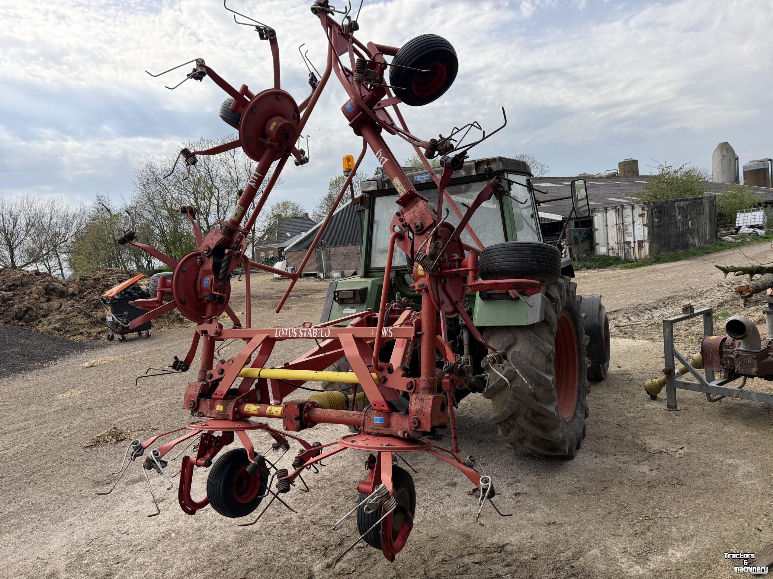 Tedder Lely Lotus 675