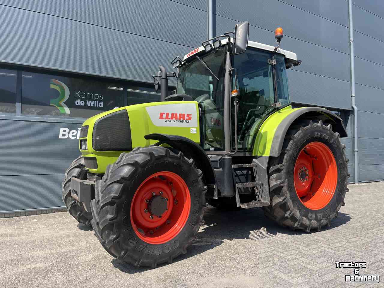 Tractor Claas 566 RZ C2