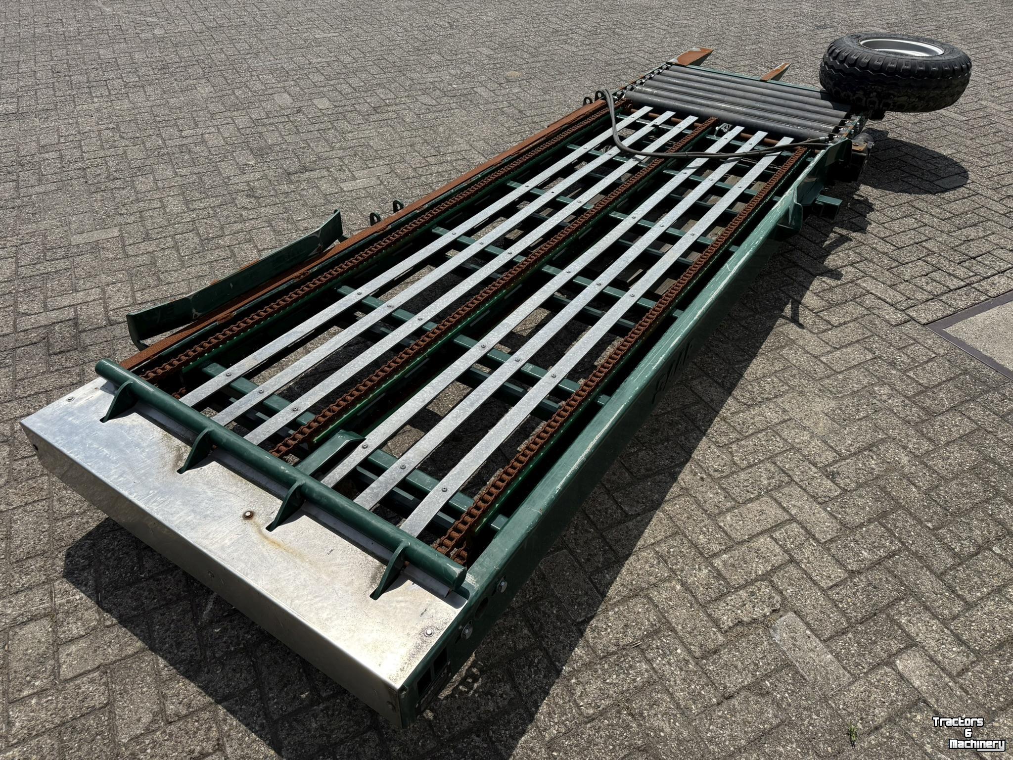 Potato harvester  Kistenplateau