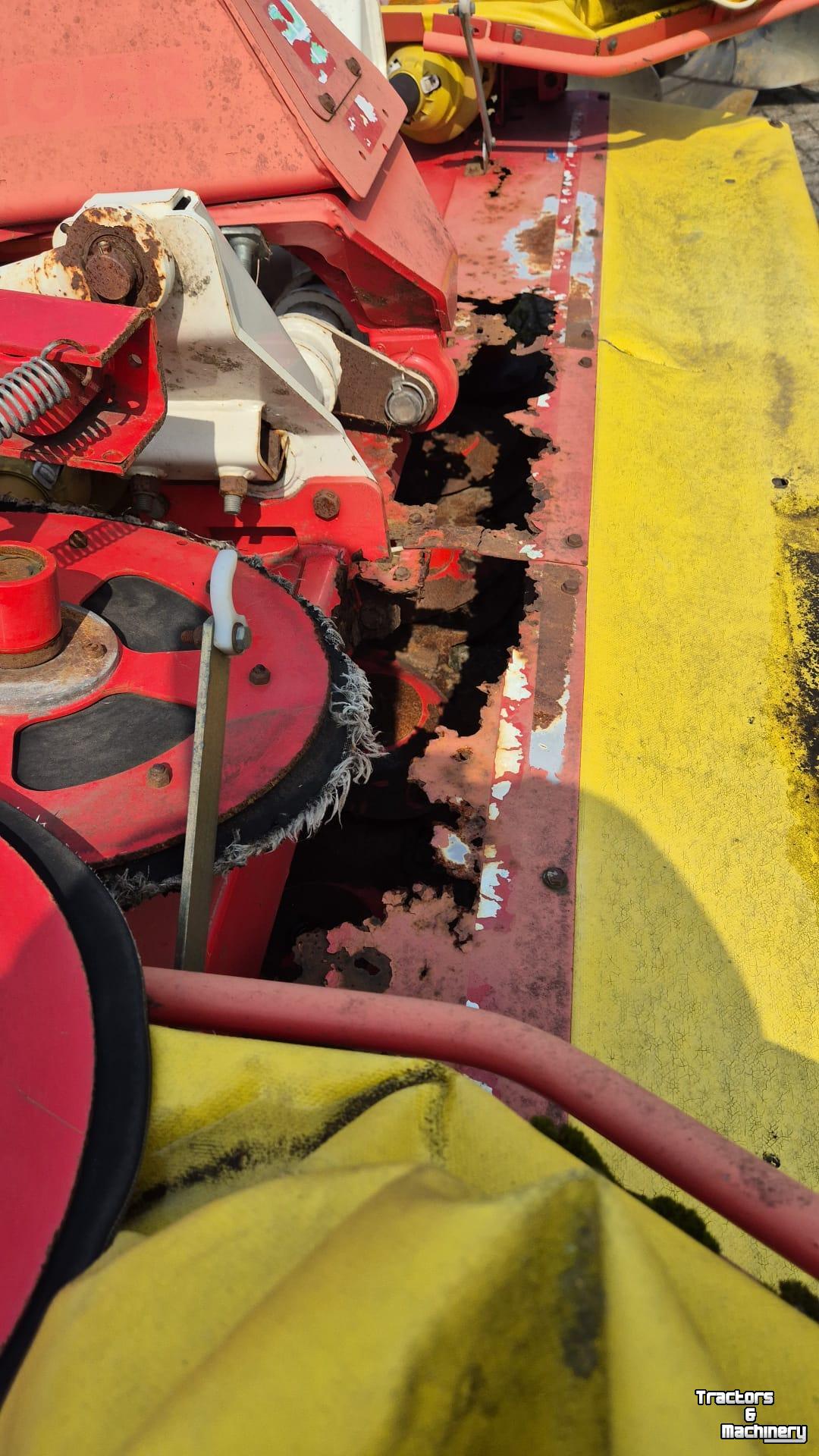 Mower Pottinger Novacat 306F