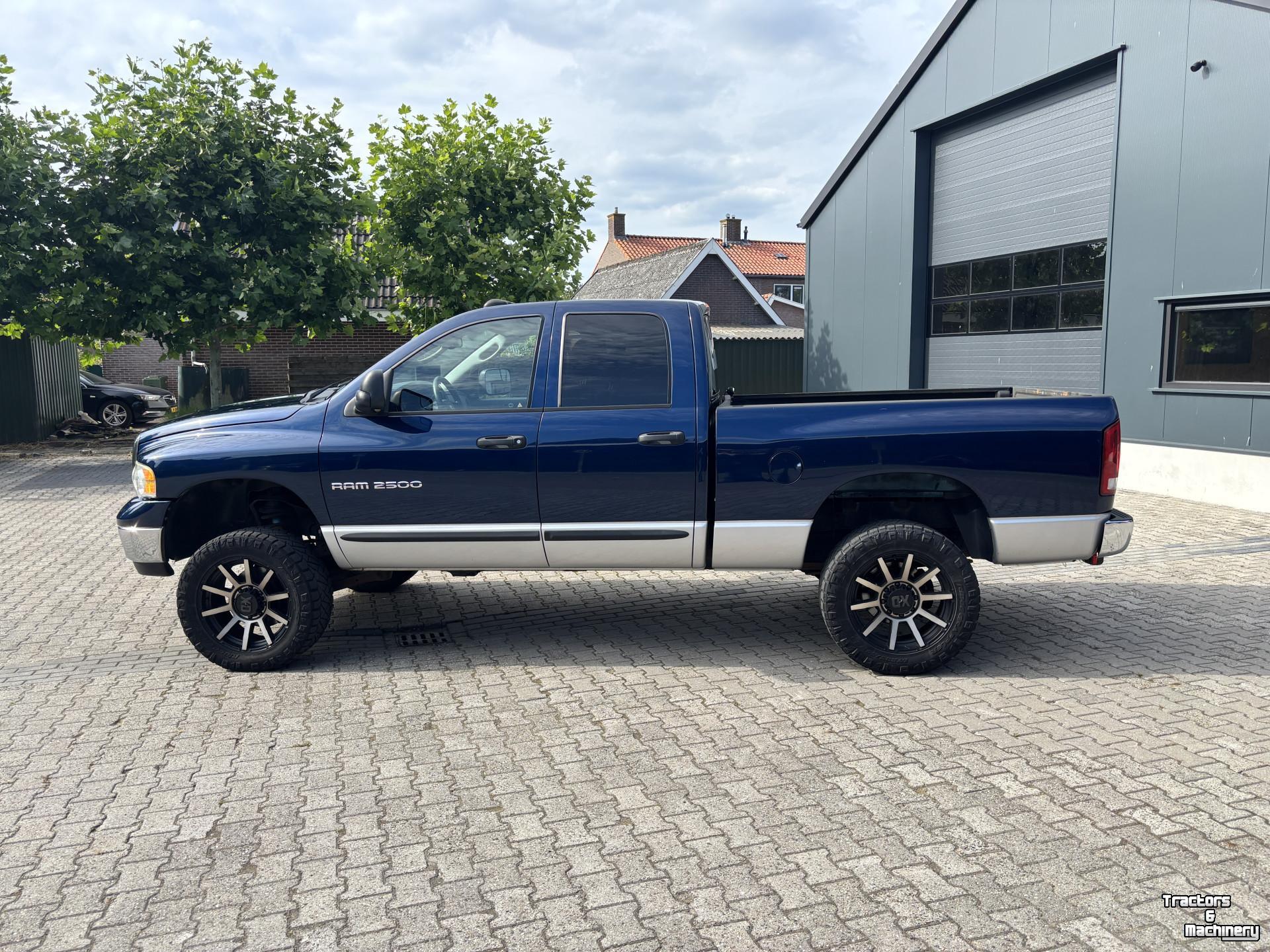 Pick-up  4wd, Crew-Cab, Nw-APK, Youngtimer.