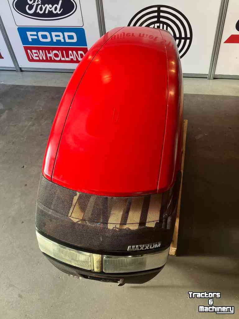 Used parts for tractors Case MXU135