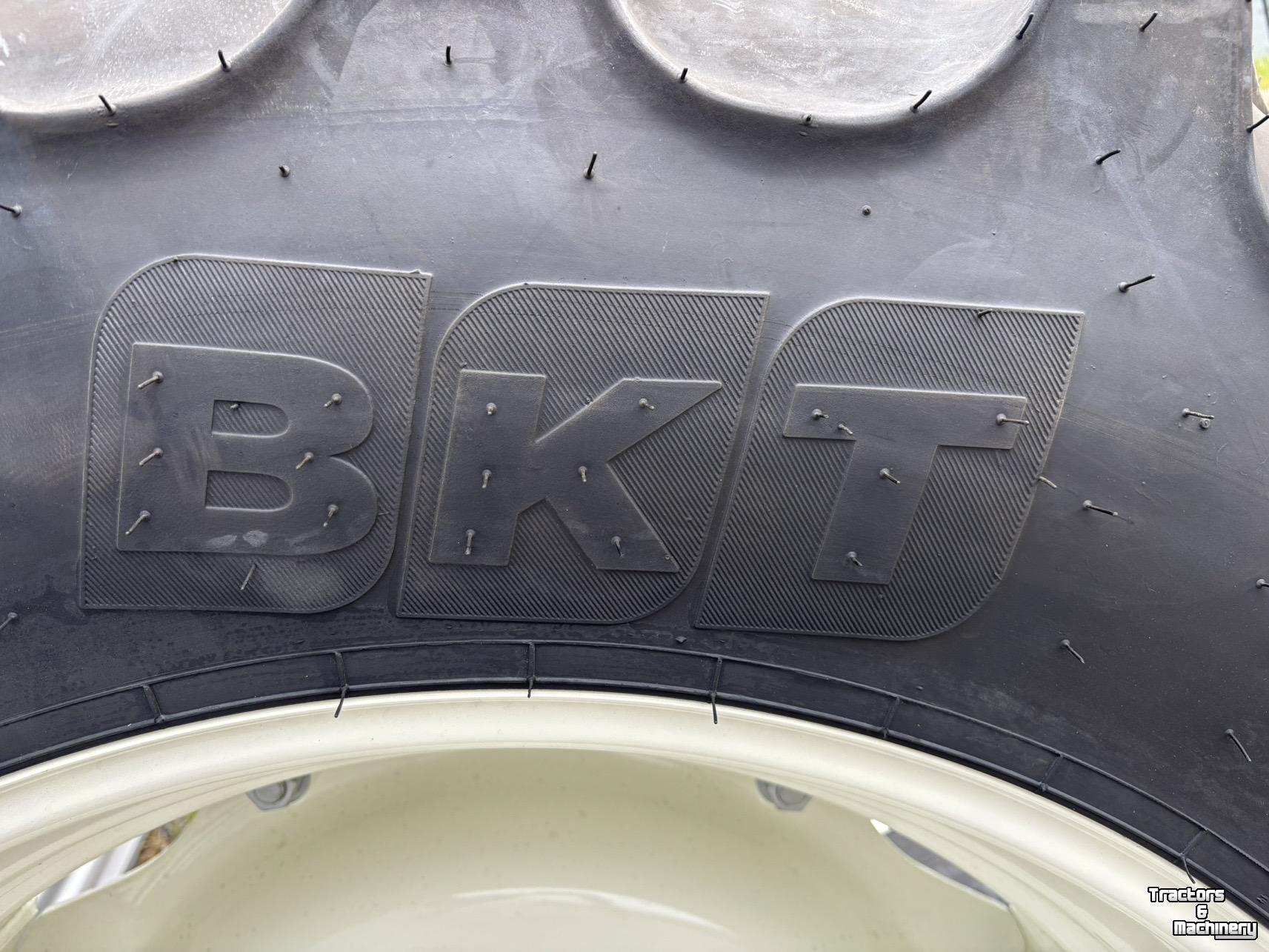 Wheels, Tyres, Rims & Dual spacers BKT Agrimax RT-855