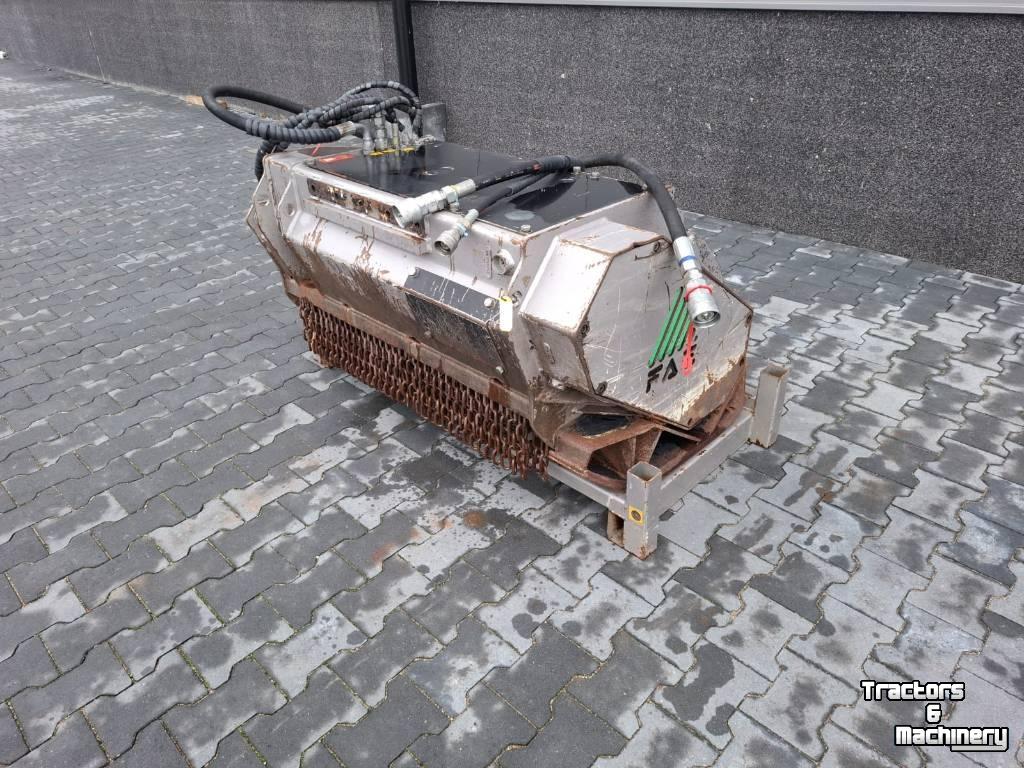 Forestry mulcher FAE UML/HY-100 VT mulcher