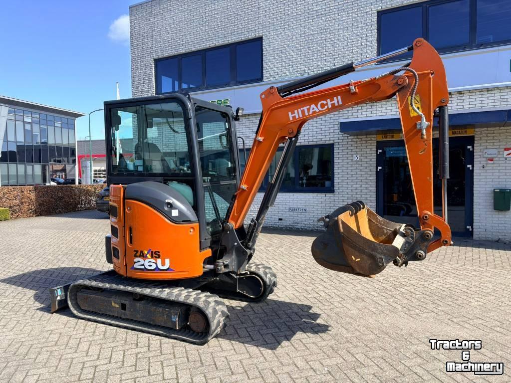 Mini-Excavator Hitachi ZX26U