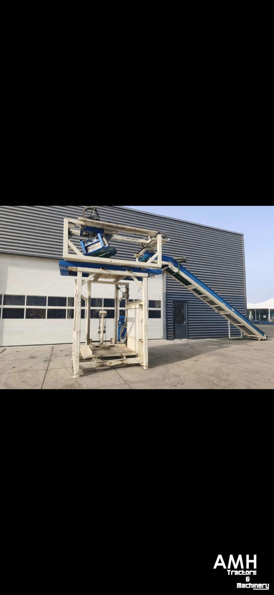 Palletizer Symach MACH 2  Symach palletiseermachine, palletizer, palletierer