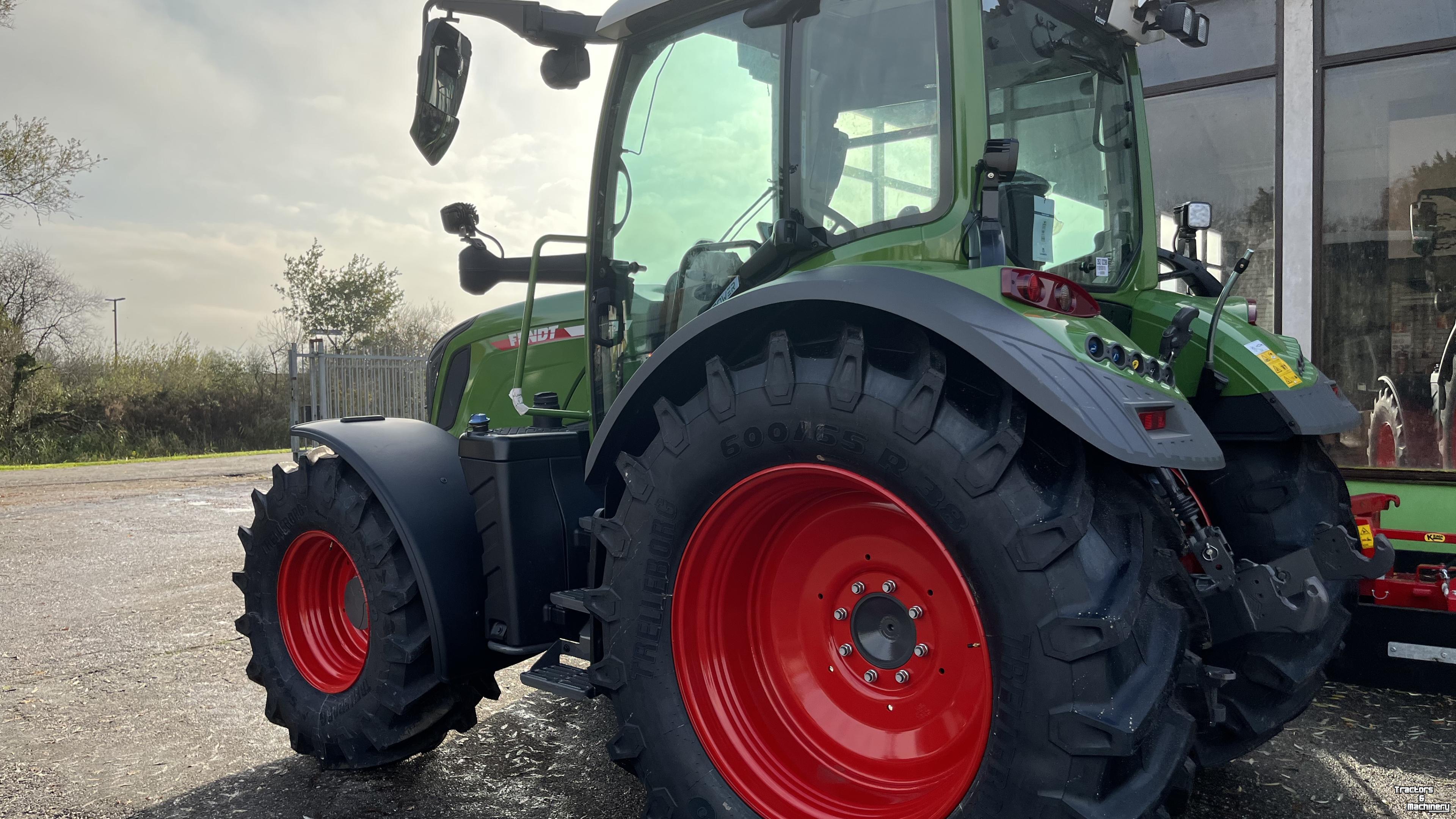 Tractor Fendt 312 one